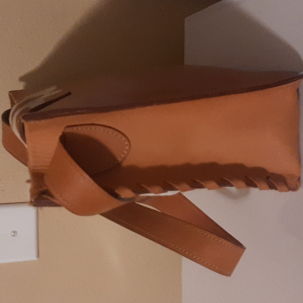 Cowhide/Leather Tan Handbag - image 4